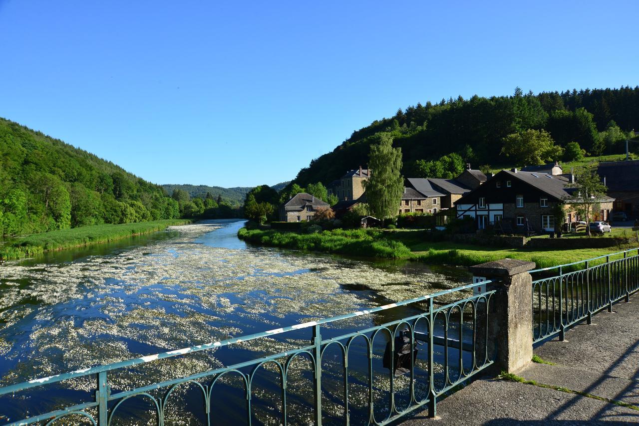 La Petite Passerelle A Mouzaive 瑟穆瓦河畔夫雷斯 外观 照片